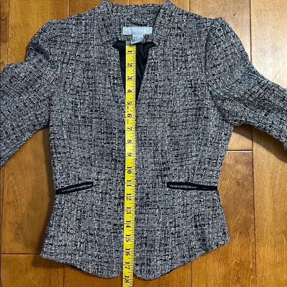 H & M Tweed Blazer Size 2 Black White Office Career Academia Work Capsule Formal - Picture 7 of 10